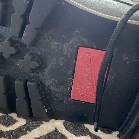 Men’s Size 13 Woolrich Black Mid-calf Leather Boots w/White Topstitching - Picture 11 of 12